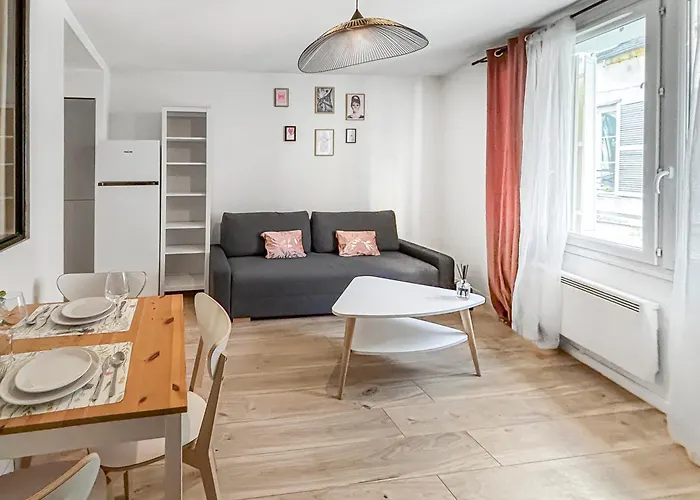 Apartment Cosy & Moderne Avec Verriere